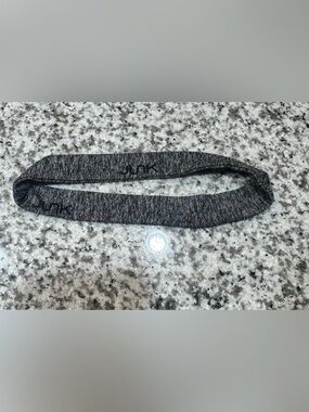 Junk Thin Headband Static Black Grey